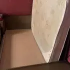 للبيع   سرير خشبي للأطفال مع المرتبه