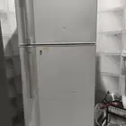 ثلاجه كبيره للبيع