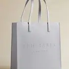 شنطه تيد بيكر اصليه
