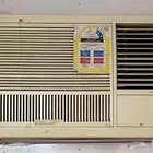 مكيفين شباك وواحد سبليت للبيع .