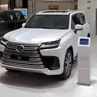 لكزس 2025 BB ابيض جملي و اسود جملي