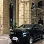 سيارة فخمة للايجار مع السواق بالساعه استقبال من المطار