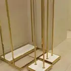 تأجير ستاندات ملابس للبوثات