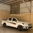 هايلوكس 2023 مخزن   1600kmفقط اخو الجديد