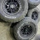 جنوط ميثود 8 مسمار مع كفرات نص حجري مقاس 17 جمس