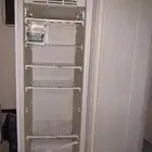 فريزر طويل شبه جديد لمس للبيع