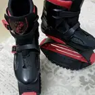 حذاء القفز الرياضي