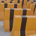 حواجز خرسانية قواعد إنارة بأسعار تنافسية