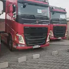 عدد 2 شاحنات فولفو 2018