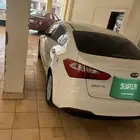 كيا سيراتو