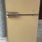 ثلاجه مع فريزر كلفنيتر