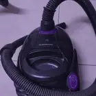 مكنسه كهربائية