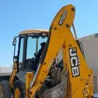 جي سي بي 2015 للايجار يومي او شهري سائق هندي محترف