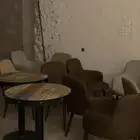 للبيع كراسي وطاولات