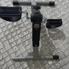 جهاز تمرين للأرجل