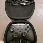 يد اكس بوكس ELITE 2 بكامل ملحقاتها