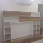 طاوله تلفزيون خشبيه.