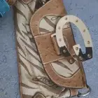 شنط (Guess) للبيع على السوم.