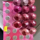 يوجد لدي مكياج من دبي تصفيه للبضائع