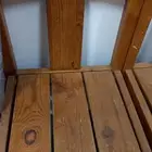 اربع كراسي خشبية