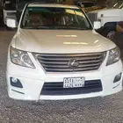 جيب لكزس LX570 موديل2011 اللون أبيض  اللون الداخلي جملي استم