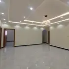 للايجار شقه علوي جديده بحي الخزامى مدخل مشترك