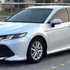 ابحث عن كامري موديل 2018 او 2019 بحدود 45 وتحت