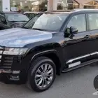 جيب لاندكروزر تويوتا 2025 أصفار أسود جميل سعودي