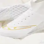 جزمة كرة قدم