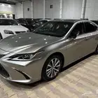 لكزس ES300 موديل 2019 هايبرد نضيف