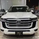 تويوتا لاندكروزر GXRموديل 2022 رقم 2