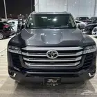 تويوتا لاندكروزر GXR موديل 2024 رقم 3 نضيف جدا