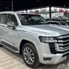 تويوتا لاندكروزر GXR موديل 2025 فل كامل رقم 3 نضيف جدا