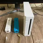 نينتيندو وي nintendo wii مع كرتونه وكل اغراضه