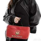 شنطة لوف موسكينو love moschino