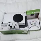 بلاستيشن اكس بوكس s مع جميع اغراضه ويد اضافيه نظيف