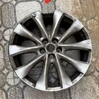 عرض للبيع جنط مازدا cx9 2015 الجنط فيه كسر بسيط من فوق