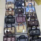 أناقة تلتقي بالعملية   شنطنا مصممة بعناية لتجمع بين الفخامة