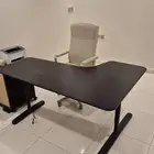 مكتب اسود خشبي