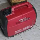 مولد كهرب كاتم