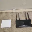 جهاز مقوي شبكه وجهاز شبكه