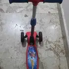 سكوتر سبايدرمان شبه جديد من مكتبة جرير.