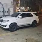 جيب فورتشنر موديل 2015 vx