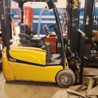 للايجار رافعه كهربائية فوركلفت كهرباء رافعه