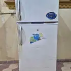 ثلاجة للبيع ولا تشكو من شي تبريد وتجميد