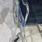 2 كرسي لكبار السن بحاله الجديد