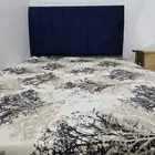 سريرين نفر ونص مع ظهر مخمل أزرق نظيفة 600 ريال