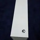 اكس بوكس مع يدين للبيع