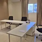 مكتب طاولتين وكراسي
