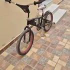 سيكل كوبرا مقاس 20 عليه جنزير دباب